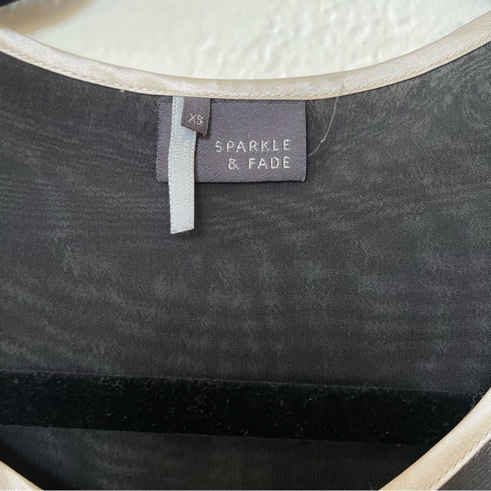 Two Piece Coord Skirt Set Cream Black Sheer sleeveless top, pencil skirt - Picture 8 of 12